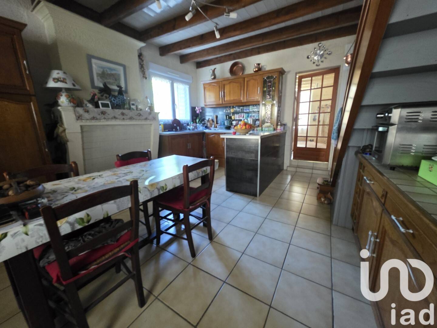 Maison à vendre, 211m², NIEUL LES SAINTES