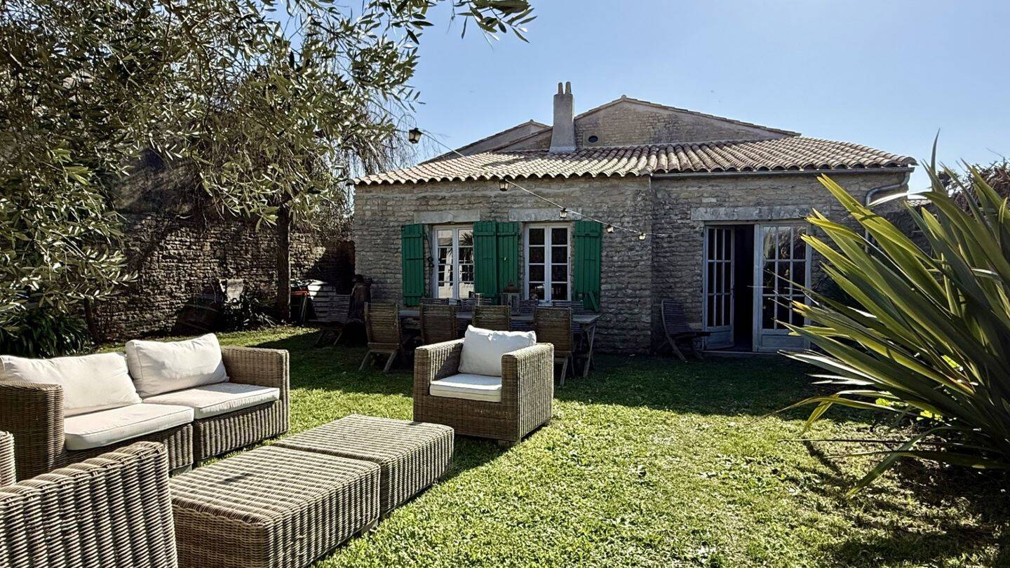 Maison à vendre, 240m², CHARENTE MARITIME