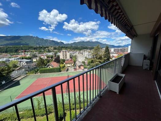 Appartement à vendre 420 000 € 4 pièces 3 chambres 104 m² Étage 4/7 Centre Ville Nord Aix-les-Bains 73100