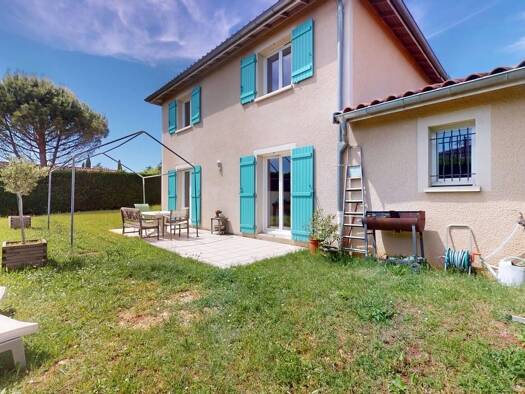 Maison à vendre 359 000 € 4 pièces 3 chambres 123,28 m² 494 m² de terrain Est Trévoux 01600