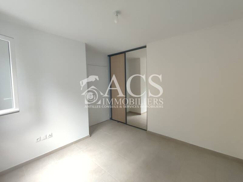 Maison à louer, 73m², LES TROIS ILETS