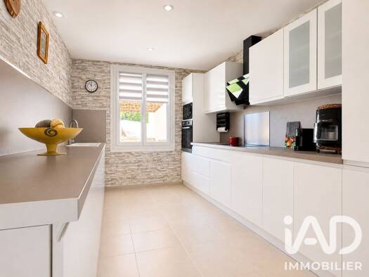 Maison de plain-pied à vendre 313 000 € 4 pièces 3 chambres 89,5 m² 360 m² de terrain Saint-Nazaire 66570