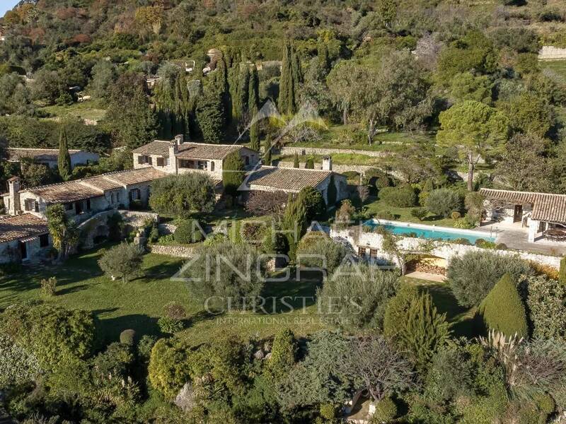 Maison à vendre, 328m², TOURRETTES SUR LOUP