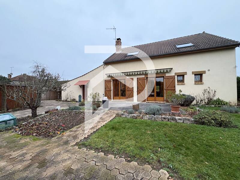 Maison à vendre, 135m², LE CHATELET EN BRIE
