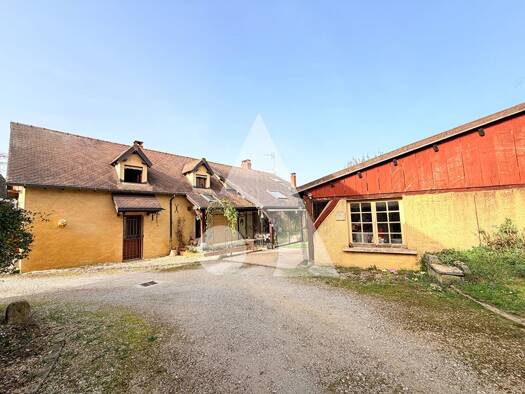 Maison à vendre 339 000 € 5 pièces 3 chambres 126 m² 1 549 m² de terrain Saulon-la-Rue 21910