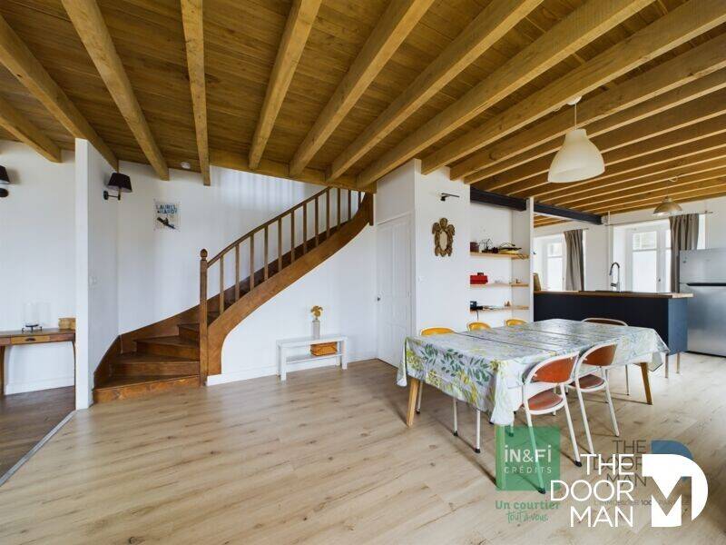 Maison à vendre, 158m², LUSIGNAN