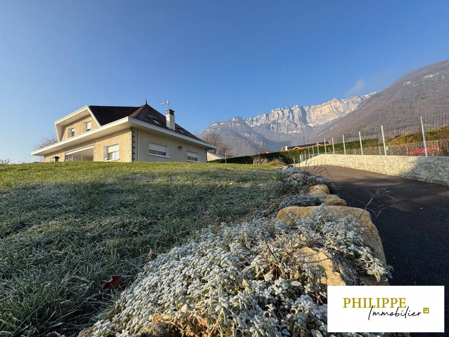 Maison à louer, 175m², SAINT VINCENT DE MERCUZE