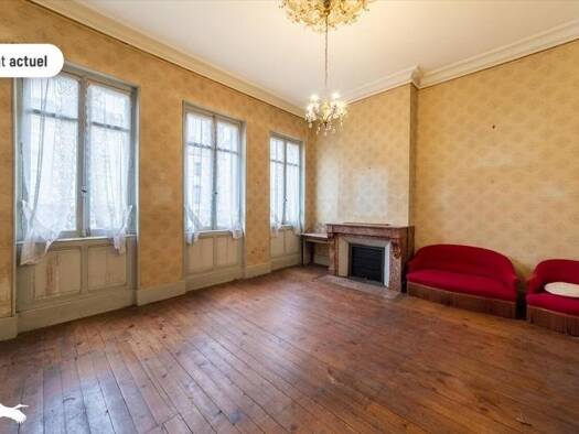 Maison à vendre 265 500 € 6 pièces 4 chambres 180 m² 94 m² de terrain École Joseph Bara-Groupe scolaire Carnot-Hôtel de Ville Agen 47000