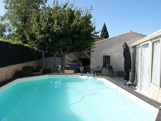 Maison en viager Bouquet 96 000 € 3 pièces 2 chambres 97 m² 316 m² de terrain Montfavet Avignon 84000