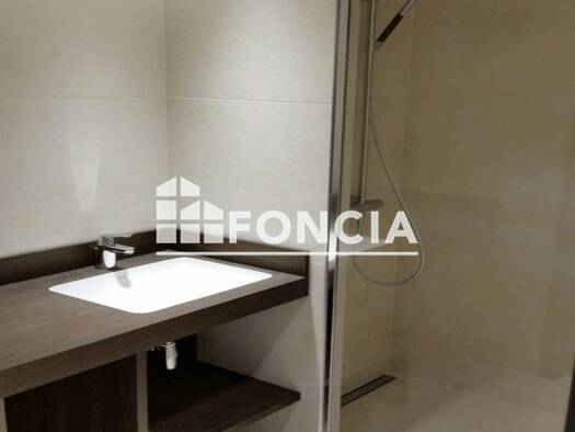 Duplex à louer 654 € 2 pièces 1 chambre 58,9 m² Étage 2/2 Centre-Neuf Bourg-Quesnoy-Delsaux-Musée-Cannoniers-Gare Valenciennes 59300