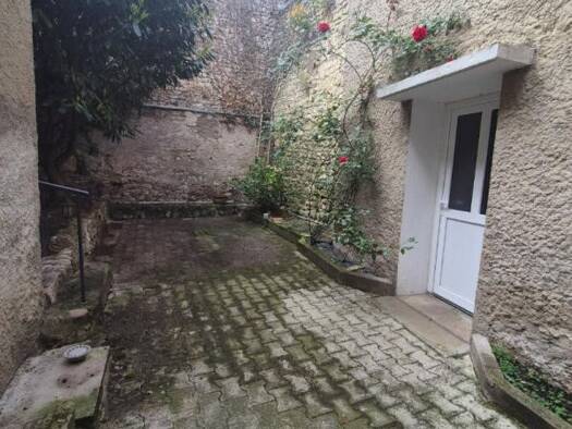Maison à vendre 120 000 € 5 pièces 4 chambres 130 m² Ébreuil 03450