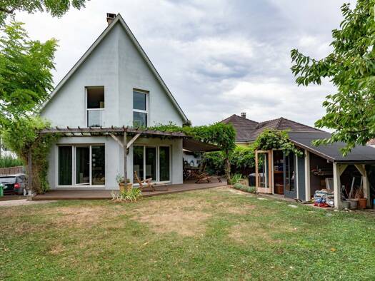 Maison à vendre 530 000 € 6 pièces 5 chambres 147,45 m² 970 m² de terrain Hésingue 68220