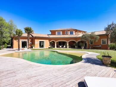 Maison à vendre 2 290 000 € 12 pièces 4 chambres 567 m² 2 852 m² de terrain Genas 69740