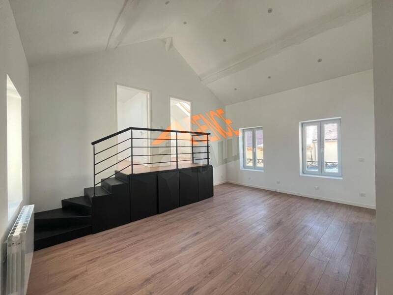 Maison à louer, 52m², BELLOY EN FRANCE