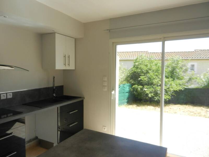 Maison à louer, 79m², MOUSSOULENS