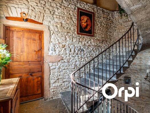 Duplex à vendre 383 000 € 5 pièces 4 chambres 130 m² 3 étages Chazay-d'Azergues 69380