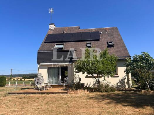 Maison à vendre 222 600 € 5 pièces 4 chambres 100 m² 1 591 m² de terrain Bagnoles de l'Orne Normandie 61140
