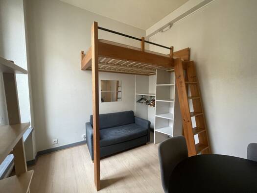 Appartement à vendre 125 900 € 1 pièce 18,24 m² 2ème étage Bordeaux 33000