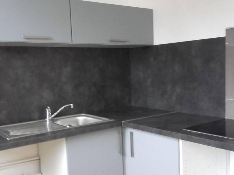 Maison à louer, 57m², SAINT PRIEST EN JAREZ