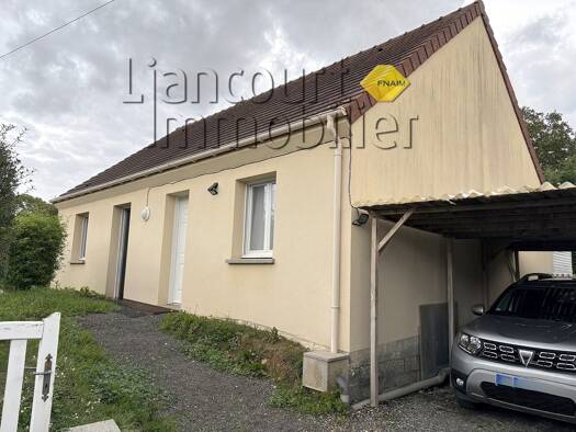 Maison de plain-pied à vendre 173 000 € 4 pièces 1 chambre 73 m² 502 m² de terrain Wavignies 60130