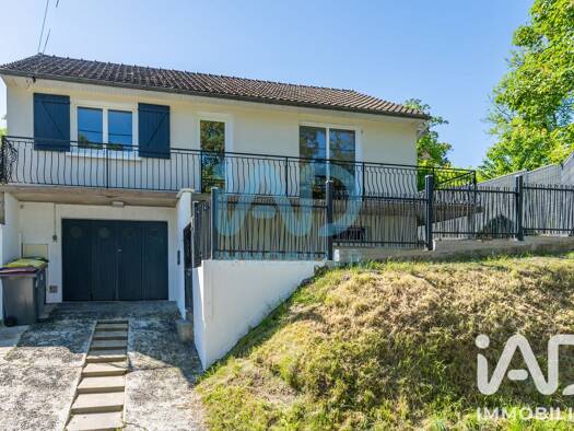Maison à vendre 254 900 € 5 pièces 2 chambres 75 m² 500 m² de terrain Moret-Loing-et-Orvanne 77250