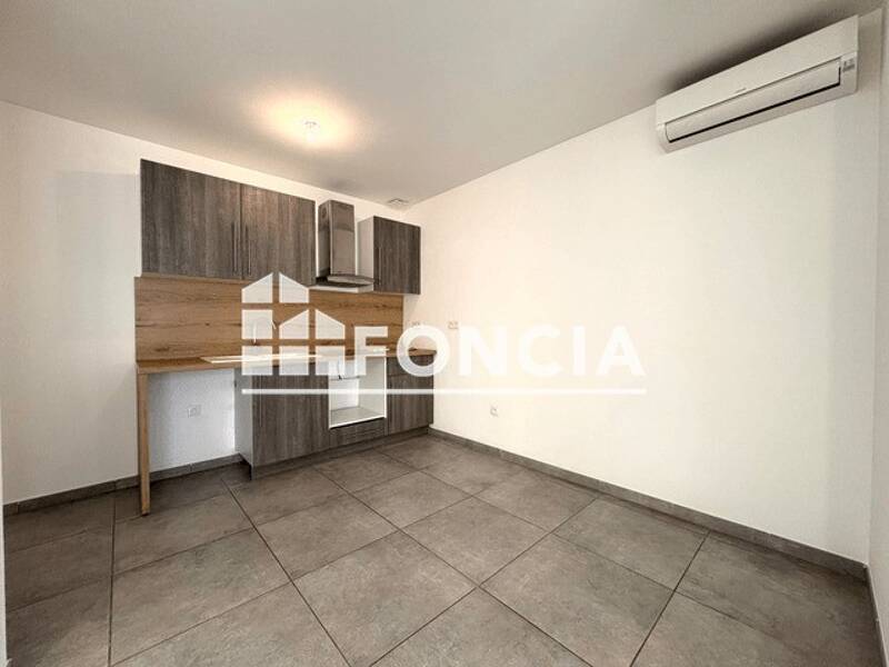 Maison à louer, 80m², TOULON