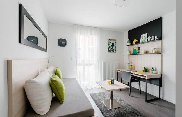 Appartement à louer 692 € 2 pièces 1 chambre 34 m² Bourgogne-Pasteur Orléans 45000
