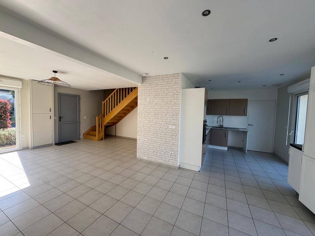 Maison à vendre, 102m², ORESMAUX