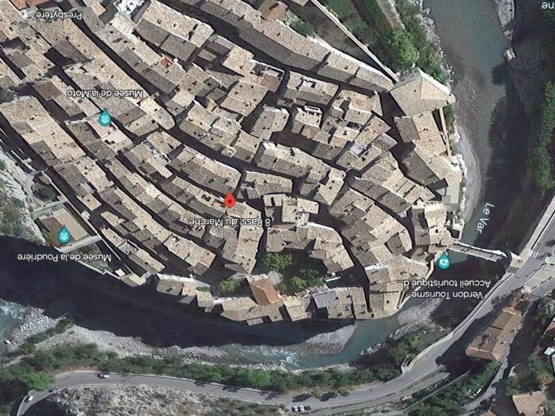 Maison à louer, 58m², PUGET THENIERS