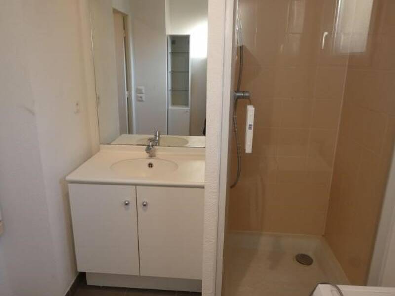 Maison à louer, 20m², SAINT GENIS LAVAL