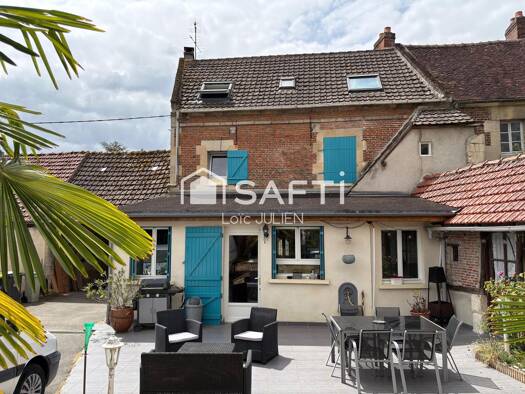Maison à vendre 238 000 € 6 pièces 3 chambres 135 m² 598 m² de terrain Nointel 60840