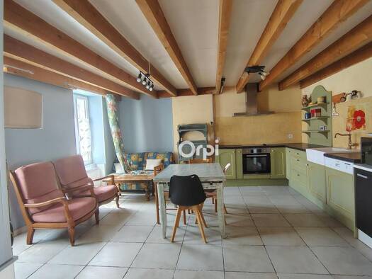 Maison de ville à vendre 187 000 € 4 pièces 3 chambres 98 m² 148 m² de terrain Marennes-Hiers-Brouage 17320