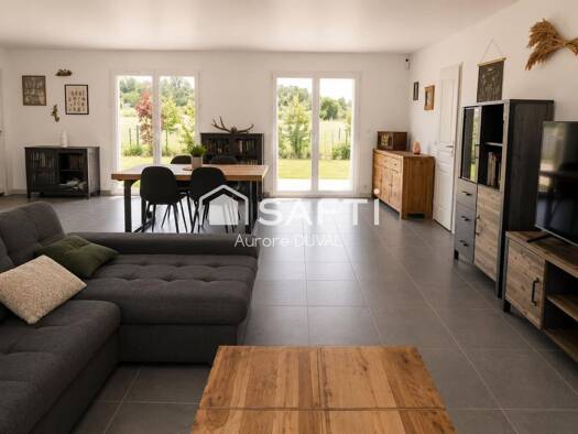 Maison de plain-pied à vendre 309 000 € 6 pièces 4 chambres 127 m² 754 m² de terrain Berville-sur-Mer 27210