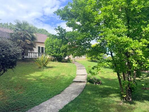 Maison à vendre 260 000 € 5 pièces 4 chambres 162 m² 1 235 m² de terrain Revigny-sur-Ornain 55800