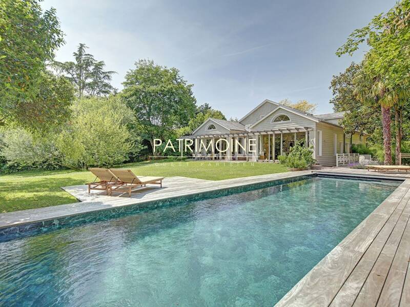 Maison à vendre, 404m², SAINT NOM LA BRETECHE
