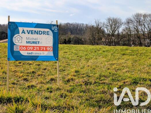 Terrain constructible à vendre 208 000 € 7 327 m² de terrain Les Pujols 09100