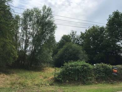 Terrain constructible à vendre 66 990 € 3 060 m² de terrain Avesnes le Comte 62810
