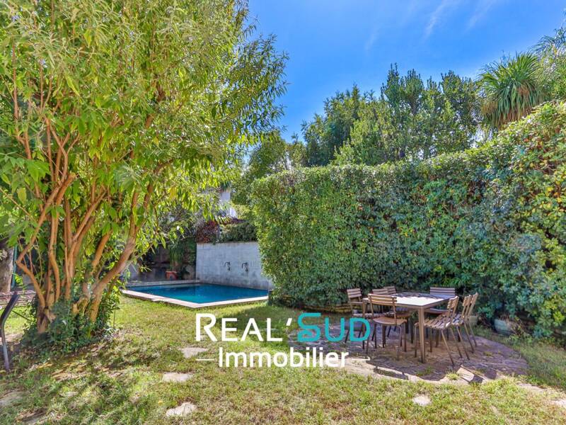 Maison à vendre, 220m², MARSEILLE 8E