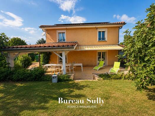 Maison à vendre 520 000 € 7 pièces 4 chambres 145 m² 850 m² de terrain Jassans-Riottier 01480