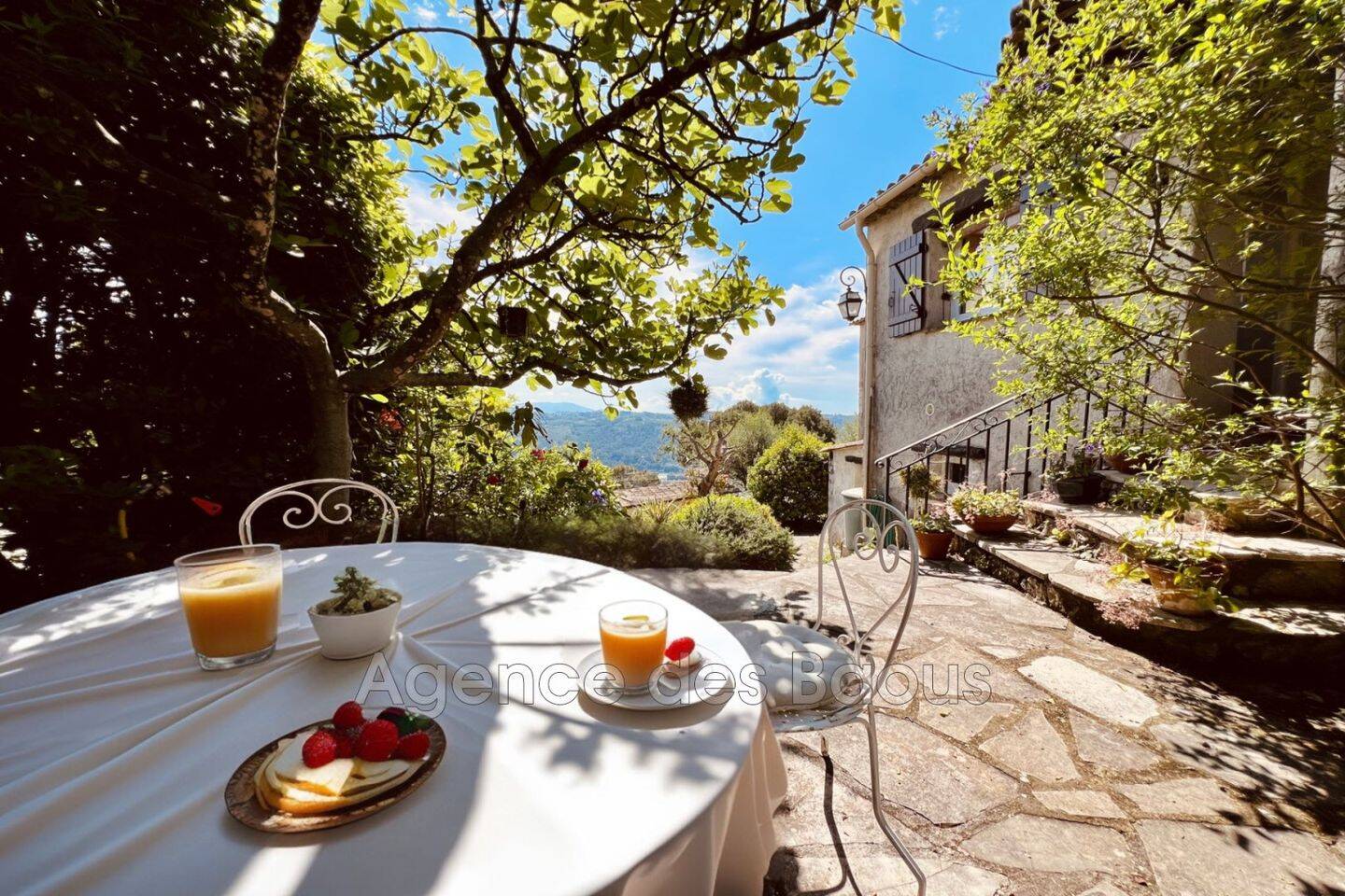Maison à vendre, 160m², GATTIERES