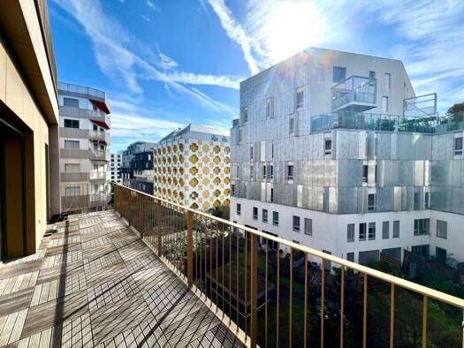 Appartement à vendre 685 000 € 4 pièces 3 chambres 88,89 m² Étage 3/7 Pont de Flandre Paris 19ème arrondissement 75019