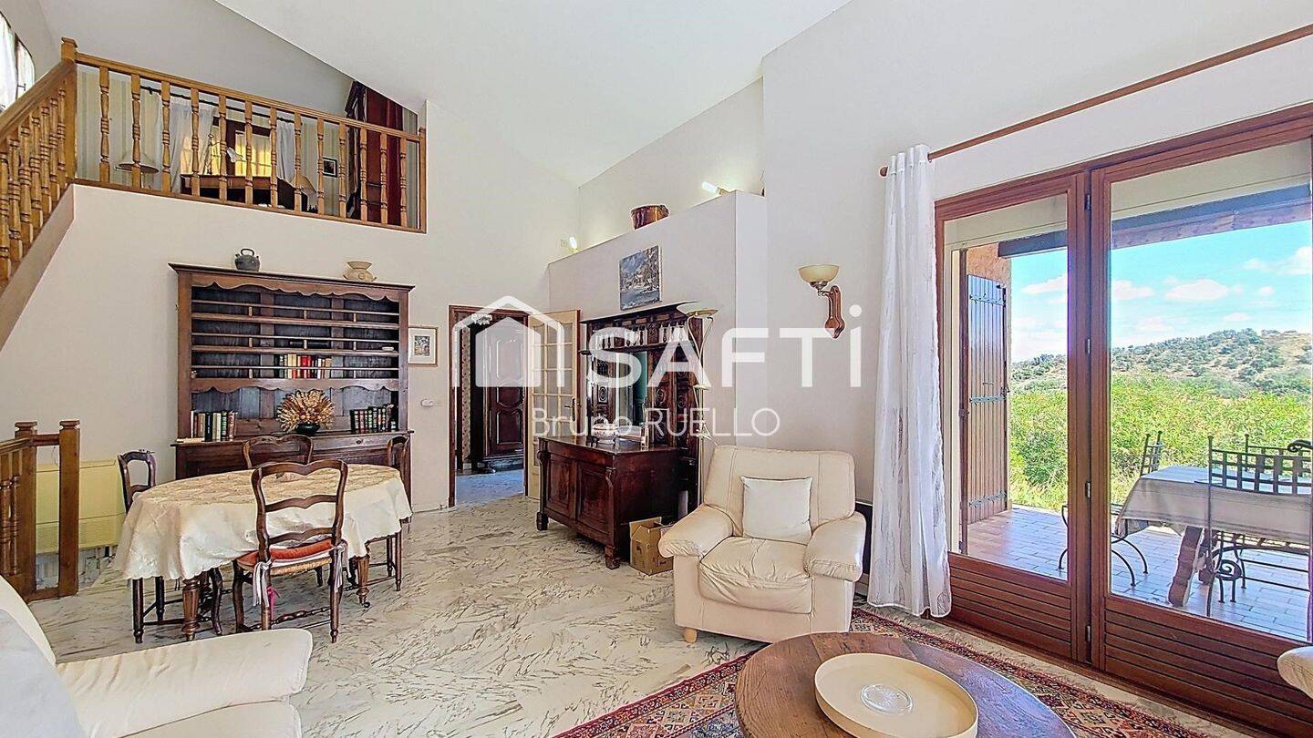 Maison à vendre, 125m², MONTESQUIEU DES ALBERES