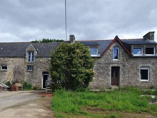 Maison à vendre 138 000 € 5 pièces 4 chambres 160 m² 3 602 m² de terrain Pluméliau-Bieuzy 56310