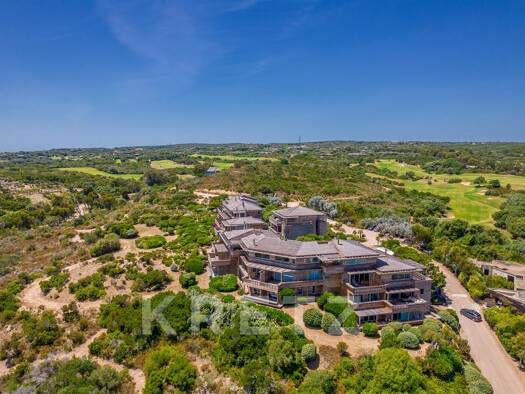 Appartement à vendre 890 000 € 4 pièces 1 chambre 55 m² 2ème étage Bonifacio 20169