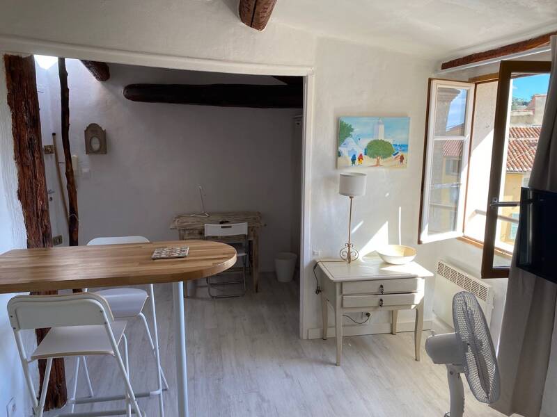Maison à louer, 20m², HYERES
