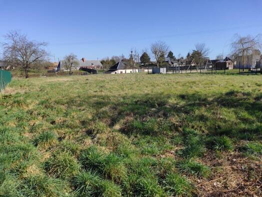 Terrain constructible à vendre 29 500 € 1 000 m² de terrain Nassandres sur Risle 27550