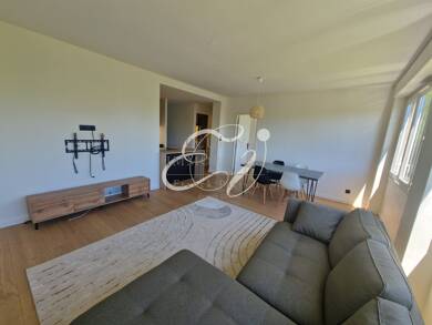 Appartement à louer 1 270 € 3 pièces 2 chambres 61 m² 1er étage Centre Ecully 69130