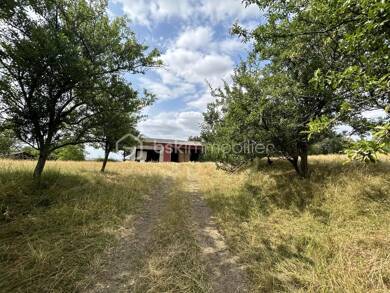 Terrain constructible à vendre 97 000 € 7 200 m² de terrain Brains-sur-Gée 72550
