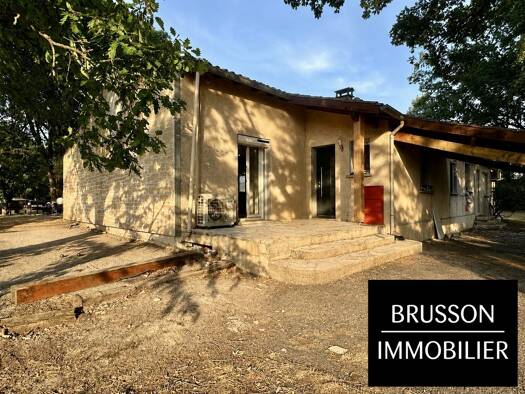 Maison de plain-pied à vendre 249 000 € 6 pièces 4 chambres 168 m² 2 500 m² de terrain Saïx 81710