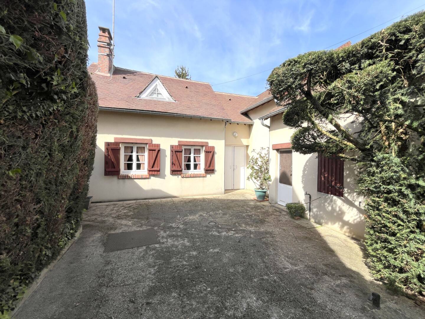 Maison à vendre, 160m², HOUDAN